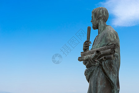 亚里士多德神像 一个伟大的希腊哲学家理论家舞台历史性博物馆思考历史地标科学家男性公园图片