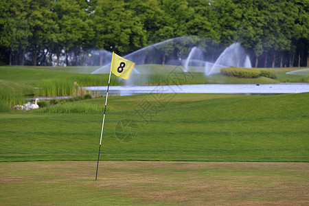高尔夫球场的记号代表另一个洞图片