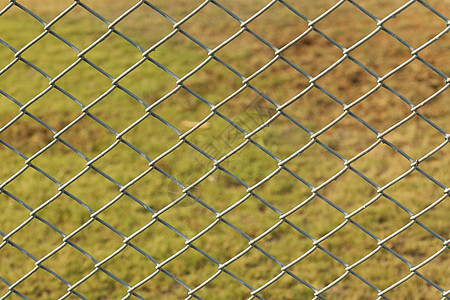 金属栅栏网纤维塑料绿色植物工业废料栅栏安全艺术监狱警察局图片