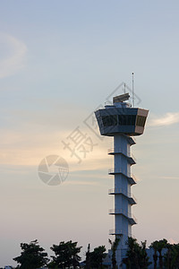 雷达塔控制器蓝色窗户建筑学天空命令控制安全航班指导图片