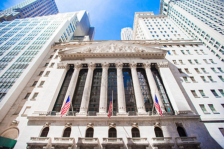 曼哈顿金融区纽约证券交易所 天上大楼的景象图1交换经济贸易建筑市中心蓝色风险地标金融市场图片