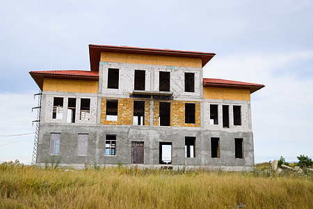 郊区正在建设的房屋 建造新房屋和建筑物采摘公寓木工木材住房建筑学起重机抵押家庭天空图片