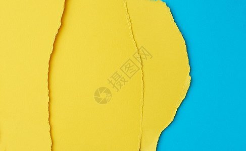 分层黄色撕纸的背景 蓝光上有阴影框架边缘空白蓝色纸盒卡片床单纸板创造力图片