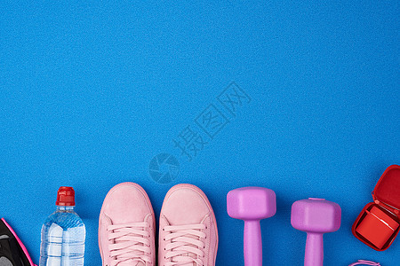 塑料 紫色哑铃 运动服 水 粉红色运动鞋耳机女士瓶子鞋类女性瑜伽健身房工作室跑步收藏图片