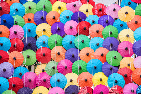 彩色纸伞是手工制作的展示店铺收藏艺术品蓝色纪念品遮阳伞遮阳棚橙子市场图片