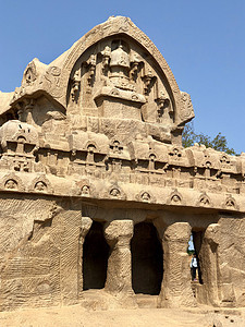 印度泰米尔纳德邦马哈巴利普兰综合建筑群的艺术神社寺庙游客巨石手工雕塑建筑学外观手工业图片