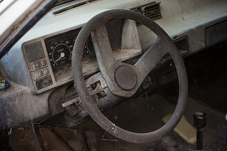 旧旧弃车车仪表板3图片