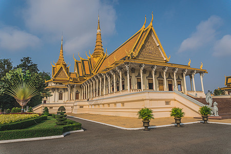 亚洲柬埔寨金边皇家宫外皇宫外市 亚洲宗教文化皇家纪念碑建筑学游客高棉语旅行旅游地标图片