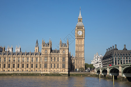 Bigben 视图蓝色景观地标英语天空议会房屋国家王国场景图片