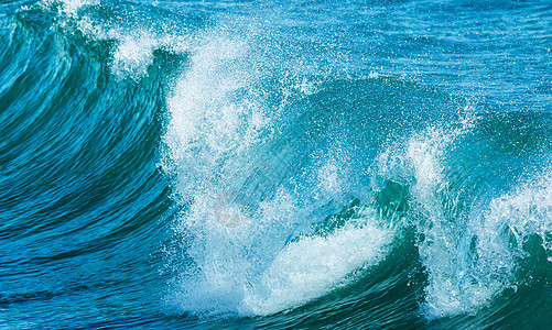 波浪波力量冒险娱乐碰撞史诗冲浪液体天气海滩阳光图片