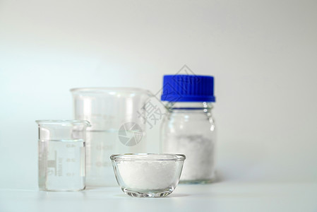 微晶蜡 化妆品和厕所产品的化学成分 (单位 百万分之一)图片