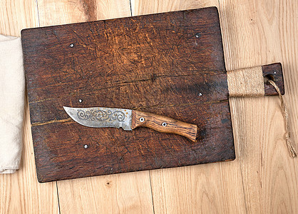 空的旧木式厨房剪板和刀烹饪砧板刀刃毛巾空白桌布金属木板纺织品木头图片