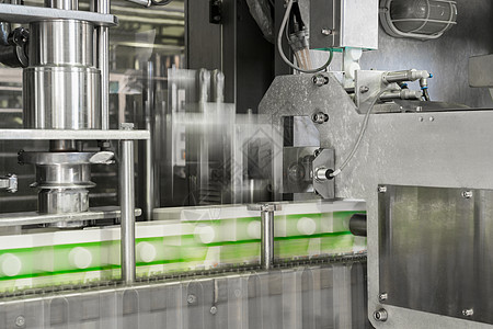 牛奶厂的设备自动化饮料产品机器商业工厂盒子工作贮存生产线图片
