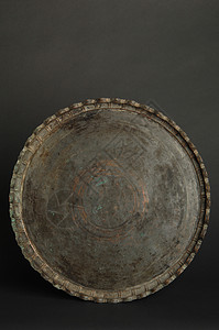 雕刻托盘拼盘文化手工业盘子铸币金属青铜装饰品手工精神图片