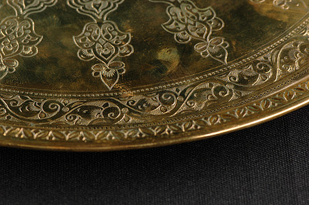 雕刻托盘工匠铸币工艺拼盘历史黄铜手工业财富盘子文化图片