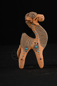 来自粘土的彩色玩具塑像制品插图土制黑色棕色橡皮泥骆驼陶器创造力图片