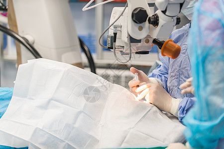 外科外科手术病人白内障诊所乐器药品房间医院疾病眼科镜片图片