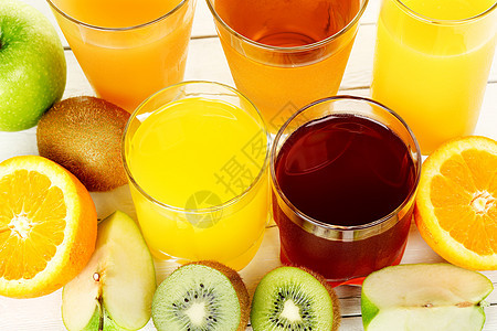 果汁和果汁玻璃橙汁眼镜奇异果健康饮料橙子液体饮食营养图片