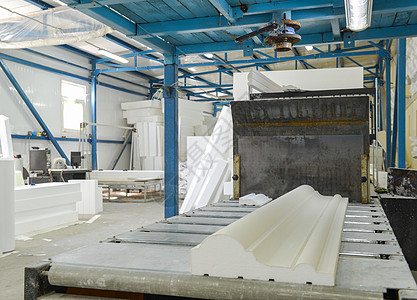 利用泡沫塑料生产三文治板的电厂聚氨酯工具生产线压力机工厂输送带床单机械控制板制造业背景图片
