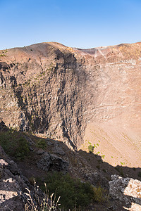 维苏威火山坑内部地球旅行火山危险岩石爬坡石头地质高度气体图片