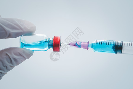 配备注射器 准备将疫苗注射到p的近身医生药物器材医疗医生护士疾病白色药品病人诊所图片
