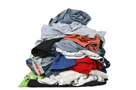 堆积在衣服上红色洗衣店织物熨烫衣柜琐事牛仔裤蓝色短裤桌布图片