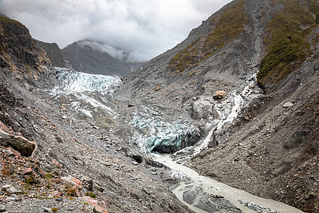 新西兰天气山脉石头岩石旅行冰川灰色旅游薄雾风景图片