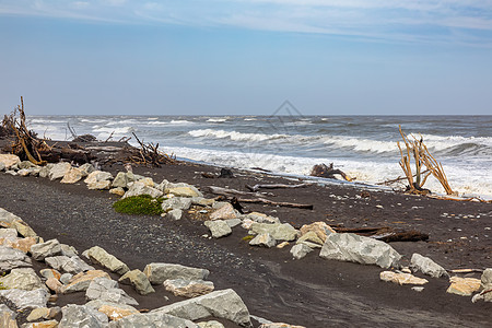 新西兰 Hokitika荷基提卡海岸旅行海滩蓝色冒险鹅卵石旅游木头天气波浪图片