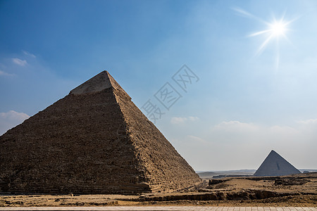 埃及吉萨开罗金字塔游客旅行考古学法老蓝色废墟地标建筑天空世界图片