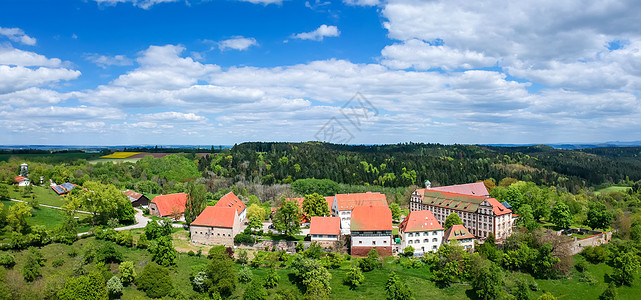 Kirchberg女修道院修道院 位于德国苏尔兹建筑场景脖子蓝色植物信仰树木森林场地旅游图片