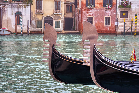 意大利威尼斯大运河两座歌多拉斯旅行假期景观历史缆车历史性城市理念建筑学旅游图片