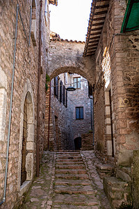山上古老的马赛里诺村村庄景观地标旅行古董旅游游客城堡历史遗产图片