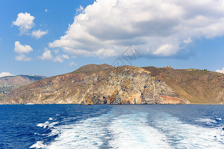 利帕里岛的洛基悬崖海岸假期环境旅游悬崖晴天天空火山编队岛屿支撑图片