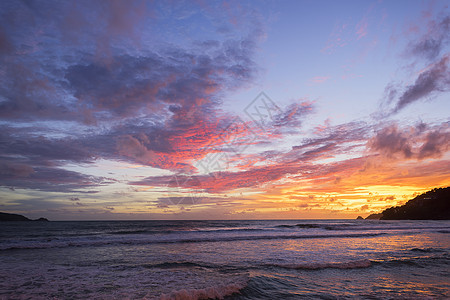 日落之后的暮光天空旅行阳光风景海滩图像海洋太阳日出假期图片