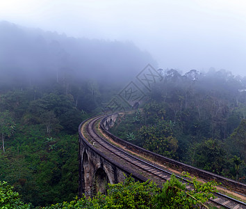 Demodara 9号大桥 Ella 斯里兰卡岩石火车旅行石头植物地标框架铁路通道建筑图片