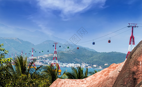 越南Nha Trang的Vincearl公园运输电缆图片