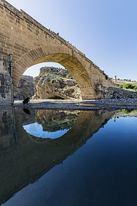 Balklgl Aynzeriha和HalilJr Rahman湖 位于土地石头火鸡心地生态地面阳光环境废墟历史图片