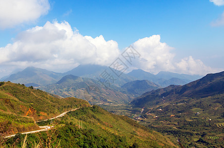 风景山石头冒险高度公园假期草地旅游环境远足天空图片