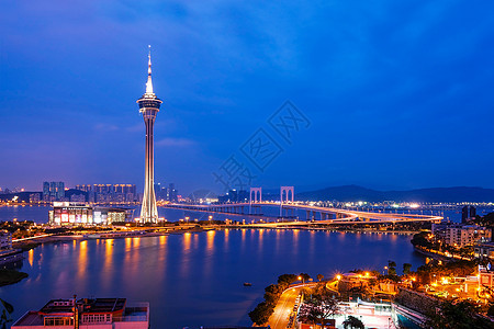 黄昏时的澳门塔夜景场景地标首都天空反射摩天大楼市中心蓝色天堂建造图片