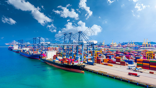 全球运输货物和物流业务进出口 进口和出口 以及机器船舶货运转运船运送货经济集装箱海港贮存图片