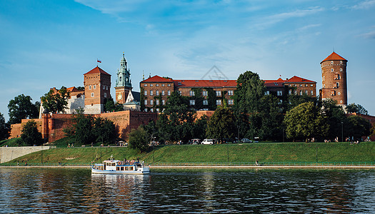 Wawel城堡和Vistula河图片