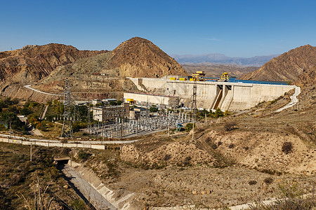 纳伦河水力发电站图片