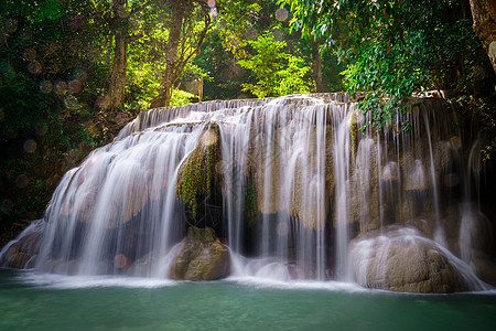 泰国的瀑布旅游风景森林旅行热带图片