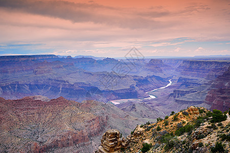 美国亚利桑那州 南环大峡谷旅行风景国家红色公园纪念碑全景日落日出沙漠背景图片
