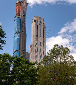 纽约市曼哈顿天线从中央大厅观看的全景天际摩天大楼建筑学公寓花园地标办公室旅游晴天城市背景图片