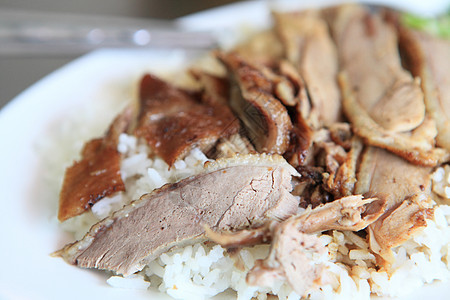 大米烤鸭胸部盘子蔬菜猪肉早餐食谱牛肉烹饪美食课程图片