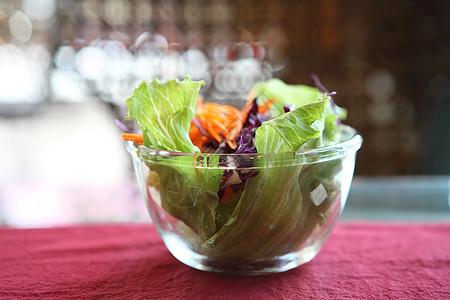 沙拉蔬菜环境洋葱美食盘子餐厅胡椒营养食物午餐图片