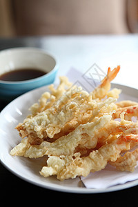 Temurura 炸虾日日式柠檬午餐美食筷子小吃食物香菜盘子金子油炸图片