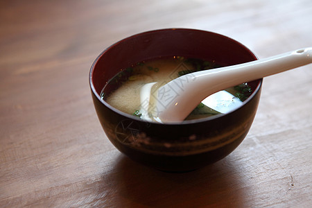 Miso 汤 日本菜昆布筷子食物午餐烹饪蔬菜海藻早餐黄豆美食图片