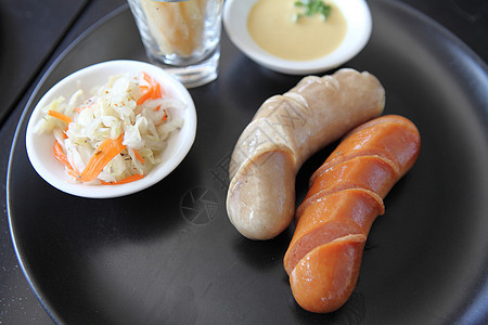 香肠午餐草药牛肉熏制营养饮食盘子木板小吃乡村图片